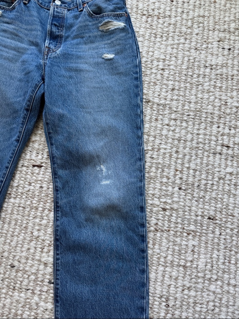 Levi’s 501 90s Jeans Vintage Wash 29x30 Straight Leg Button Fly 100% Cotton - Picture 6 of 7